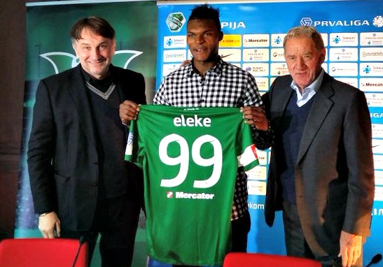 Blessing Eleke (na sredini) si je izbral številko 99 (foto: NK Olimpija).