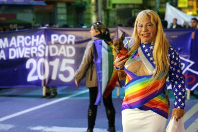 Poljuben spolni izraz na Paradi ponosa v Urugvaju (foto:epa).