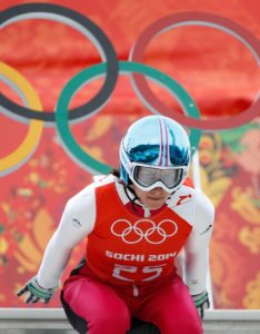 Ko je začela s smučarskimi skoki, si Maja Vtič ni niti približno mislila, da bo kdaj nastopila na olimpijskih igrah (foto: epa).