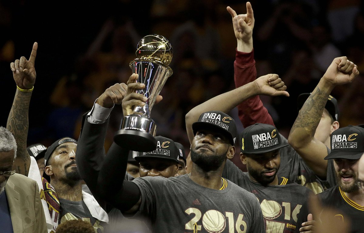 LeBron James je povsem zasluženo postal MVP finala lige NBA (foto: twitter).