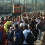 2015-09-12T120005Z_1_LWD000YKQ2YIR_RTRWNEV_E_6089-EUROPE-MIGRANTS-GREECE-MACEDONIA-BORDER