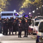 Nov napad v Franciji: več oboroženih moških zajelo talce 7
