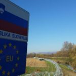 Ultimat Hrvatov se iztekel ob 12. uri. Slovenski policisti v bojni pripravljenosti 1