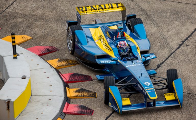Renault se vrača v formulo 1