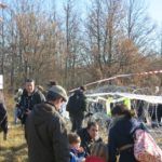 Shod na slovensko-hrvaški meji, preko žičnate ograje igrajo odbojko 2
