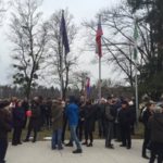 Množični protest proti migrantskem centru v Kidričevem; Čuš pa še o podobnem centru v Kranju 4