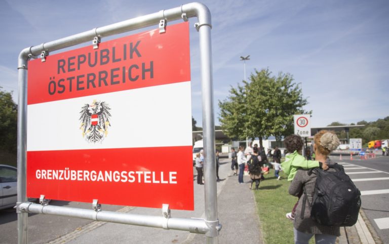 Pozor: Kako bo zdaj ob ukrepih Avstrije potekalo prečkanje meje