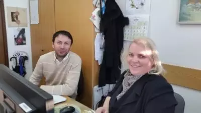 Edin Behrić in Jožica Rupnik iz Komunalnega podjetja Vrhnika (foto: N. K.).
