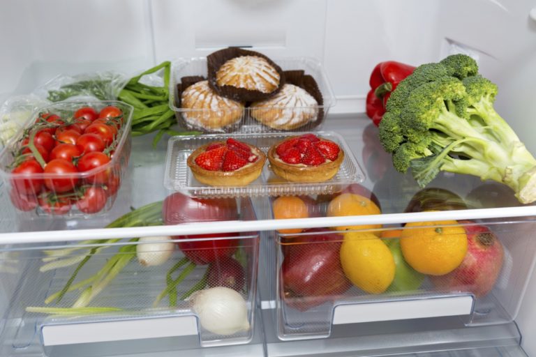 Katera živila lahko hranimo v hladilniku?