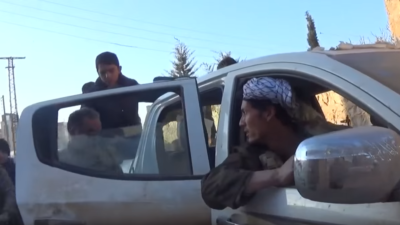 Eni bežijo, ker imajo s čim in kam, drugi ostajajo v Alepu (foto: printscreen/Youtube)