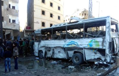 Bombni napad na Damask v Siriji (foto: epa). 