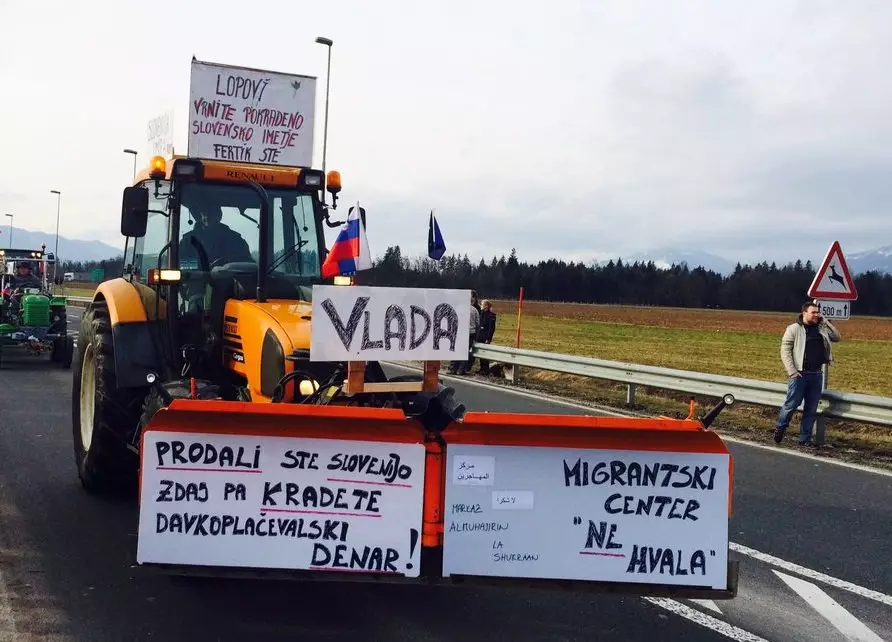 Traktor revolucija: Danes v Logatcu v petek na Vrhniki in Lenartu 1