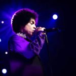 Umrl je svetovno znani pevec Prince 2