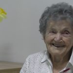 Čudi se napredku, obožuje sladkarije in 3