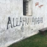 Islamistični huligani oskrunili cerkev sv. Ane nad Podpečjo 1