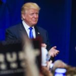 Demokrati opozarjajo – “Clintonova naj v zadnji razpravi od Trumpa pričakuje najmanj pričakovano” 1