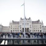 Madžarska obeležuje spomin na krvavo zatrtje vstaje proti komunističnemu režimu 1