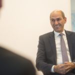 Ne spreglejte: V četrtek, 20. 10. 2015 – veliki intervju s prvakom opozicije Janezom Janšo 1