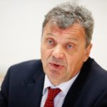 (za objavo) Pet podjetij dobilo nagrado za inovativno promocijo zdravja na delovnem mestu 2