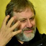 (v delu) Slavoj Žižek: “Priča smo strahotnemu potresu, pri čemer se tresejo vse politične koordinate.” 1