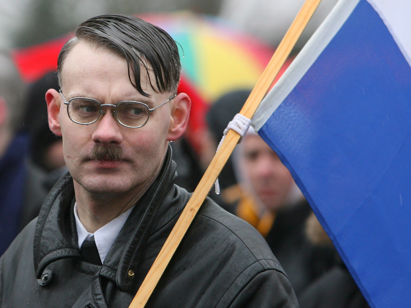 Неонацист что это. Неонацист. Русские неонацисты. Неонацисты в Германии 2020. Неонацизм в России.
