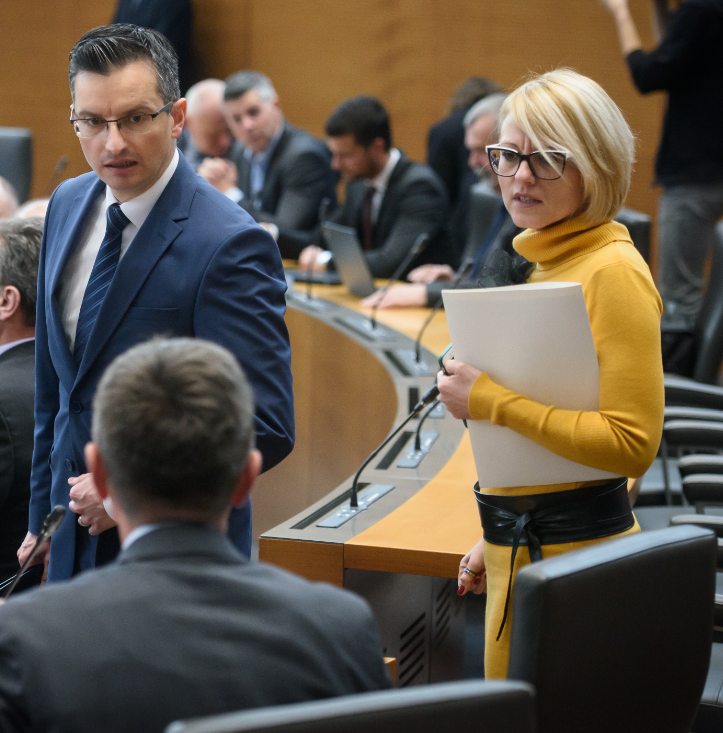 Zakaj Marjan Šarec ni nastavil v.d ministrico za kohezijo Aleksandro Pivec kot pa Alenko Bratušek? (foto: STA)