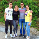 bratranci prednik
