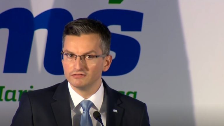 Reporter v nesposobnosti presegel samega sebe – Na dan razpada vlade izšla revija, ki Šarca označi za: “Drnovšek vstaja od mrtvih”!