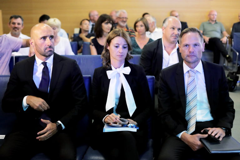 Ali Vida Žurga ob nastopu funkcije članice uprave Telekoma ni izpolnjevala niti formalnih pogojev?!