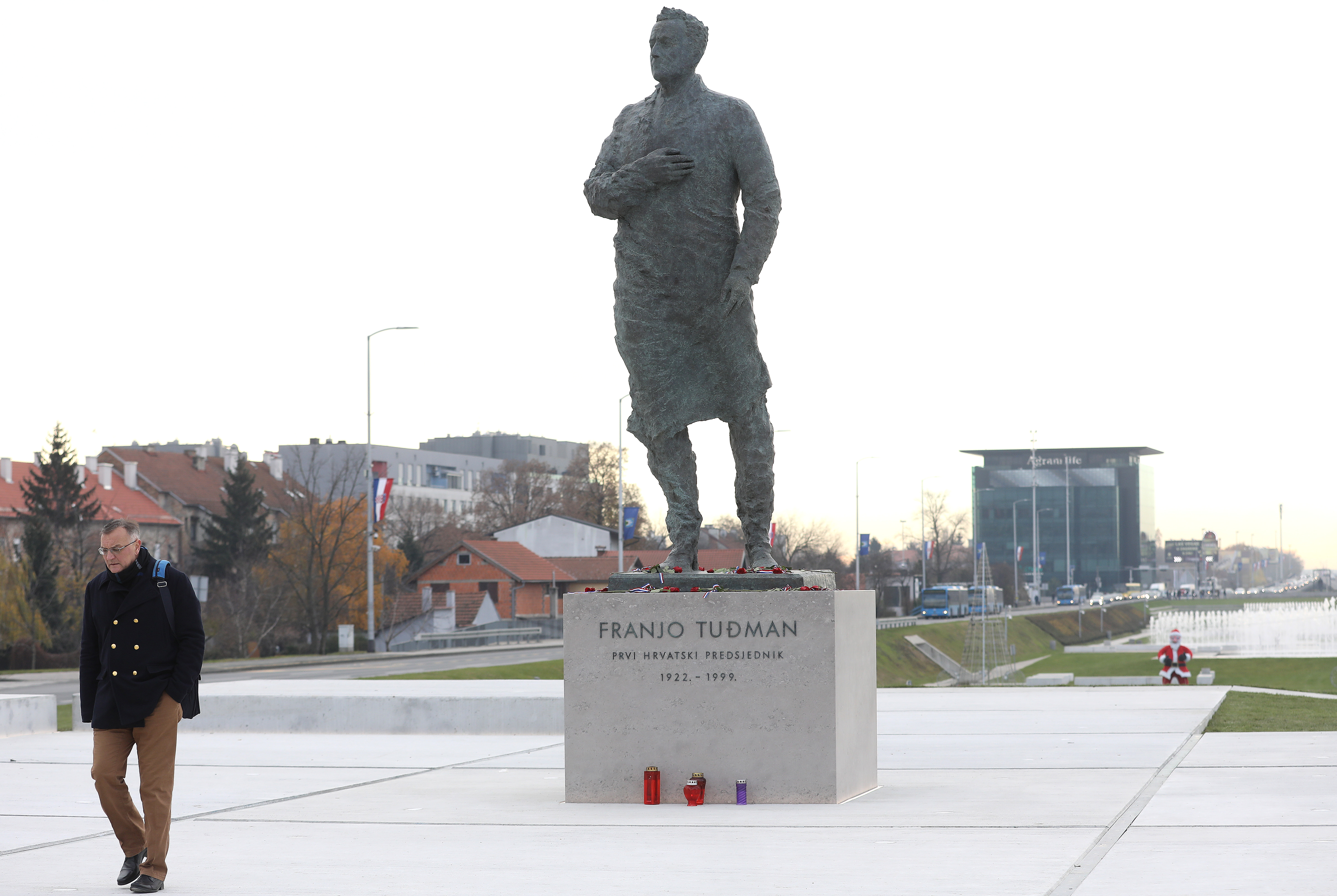 Spomenik Franja Tuđmana v Zagrebu. Danes mineva 20. obletnica njegove smrti. (Foto: STA)