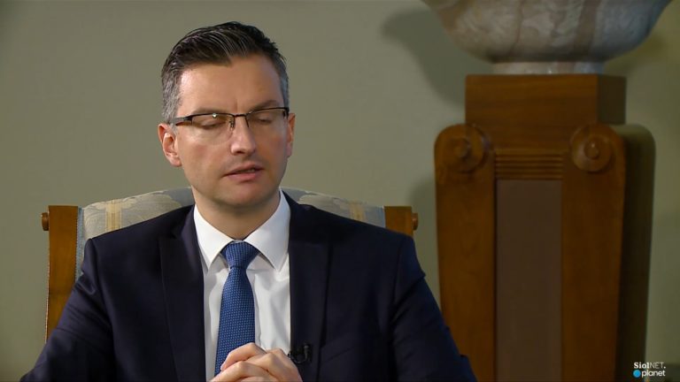 Šarec se je v osladnem intervjuju za Planet TV primerjal z Abrahamom Lincolnom, njegovo delo vredno toliko kot odprava suženjstva