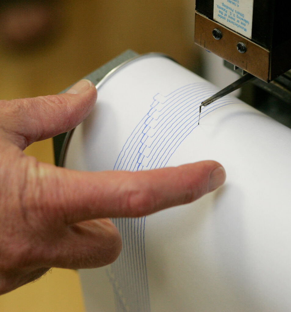 Dva potresa zjutraj: 3,1 pri Kostelu in 3,2 zahodno od Mokronoga