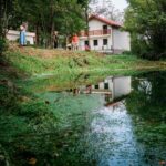 žabja-hiša