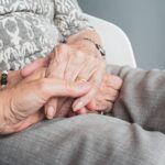 hands-4344711_1920