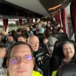 Po zaslugi Tamina Petelinška avtobus s 43 begunci že na poti v Slovenijo Foto Tamino Petelinšek