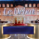 Live debate between French presidential candidates Marine Le Pen and Emmanuel Macron