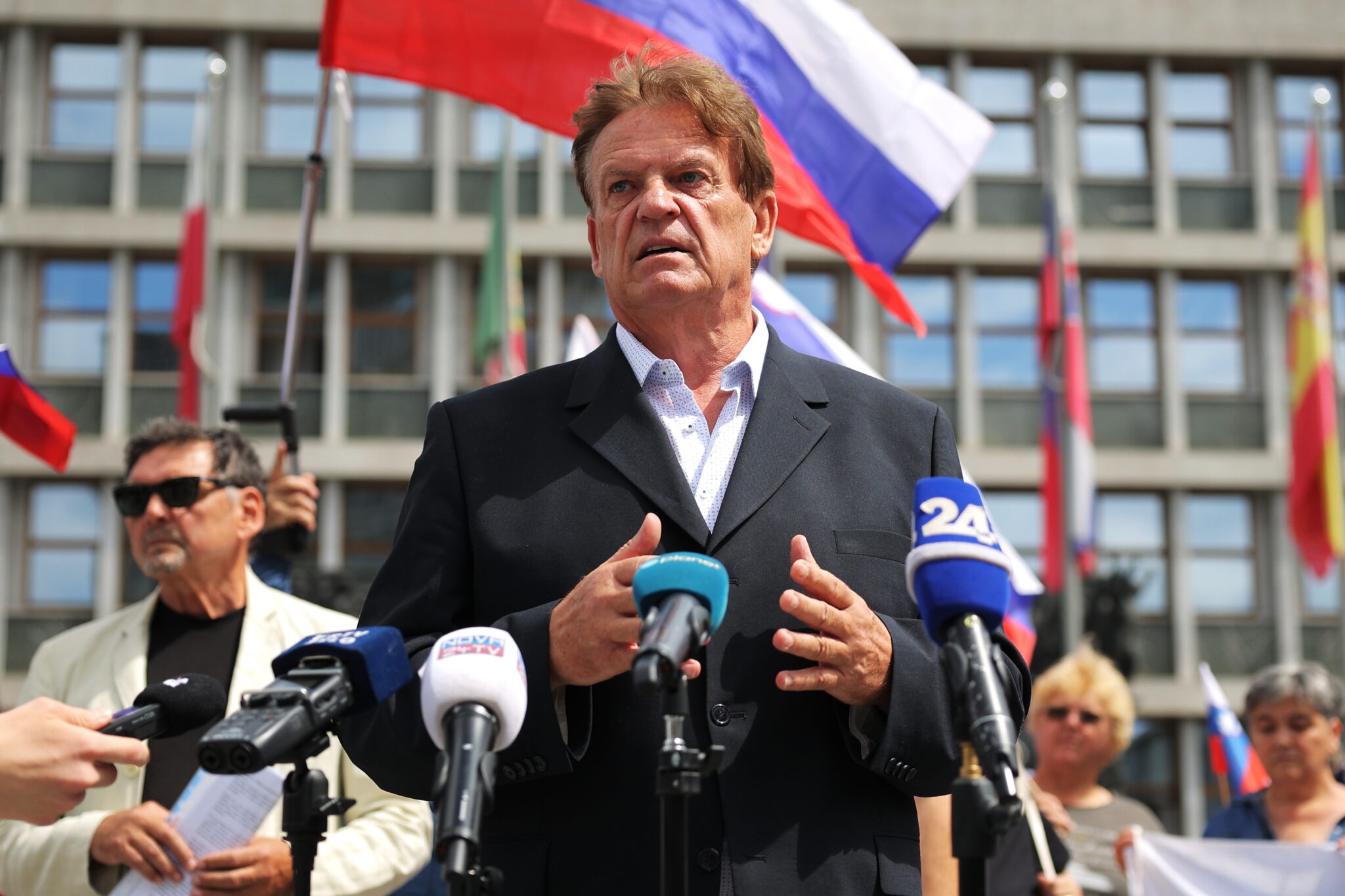 Rupar je z upokojenci v Bruslju | Nova24TV