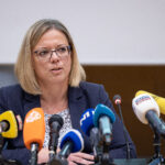 Ministrica Sanja Ajanović Hovnik