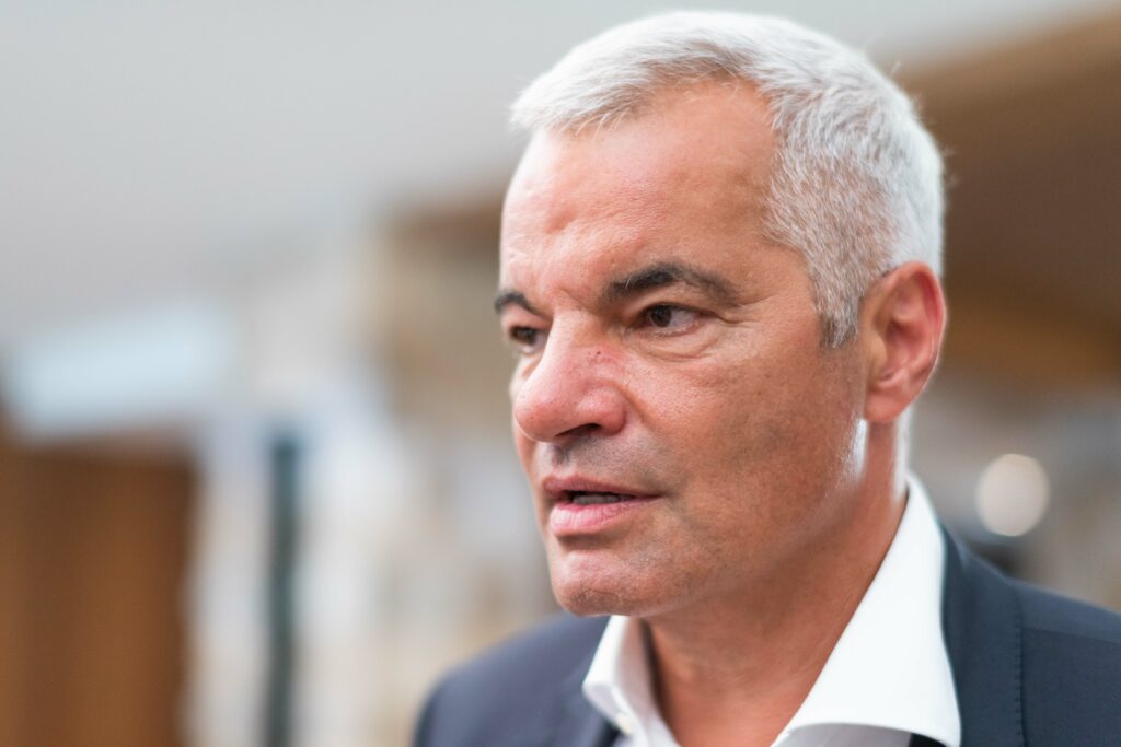 Nove podrobnosti glede preiskave NPU zoper Arsenoviča. Tajno so ga opazovali