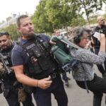 pariz policija