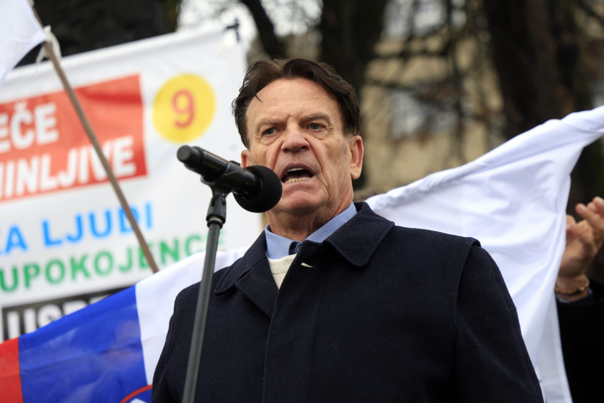 Pavel Rupar pripravlja presenečenje za Urško Klakočar Zupančič | Nova24TV