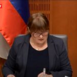 Predsedujoča seji v Državnem zboru Tamara Vonta