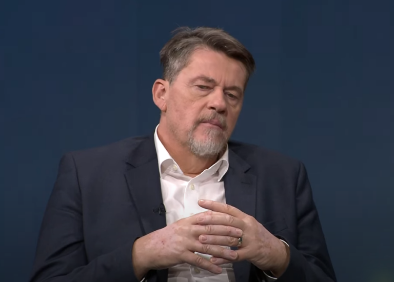 Tomašič: “Takšno obnašanje je znak panike in nemoči ter pomeni samo eno: Konec je, zgodba se zaključuje”