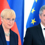 Predsednik vlade Robert Golob in predsednica Republike Slovenije Nataša Pirc Musar sprejem diplomatski predstavniki akreditirani v Republiki Sloveniji