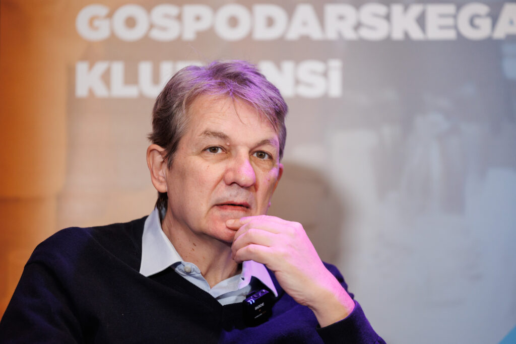 Ugledni ekonomist demantiral levico: razvojni zakon v tem primeru ne bi povzročil luknje v proračunu