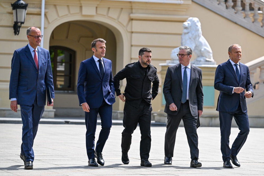 Zelenski Putinu: “Čakal te bom v Istanbulu!”