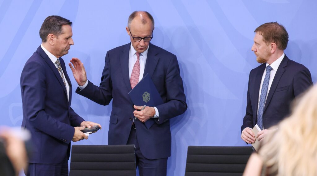 Se bo Friedrich Merz zapisal v zgodovino kot najmanj priljubljen kancler Nemčije?