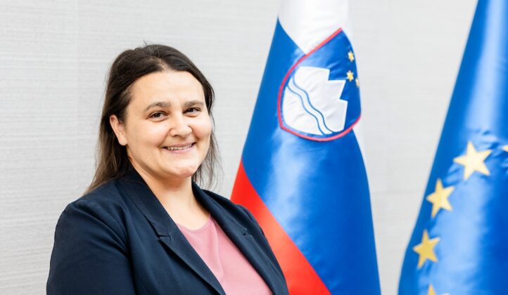 [Intervju] Suzana Lep Šimenko: “Vlada svojo nesposobnost pri ...