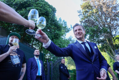 Dovolj! Volitve se bližajo in čas je za spremembe!