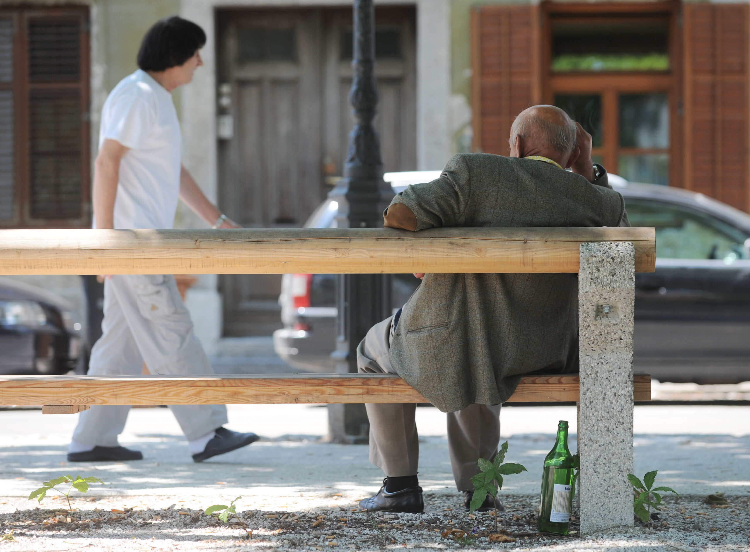 Maljevac izdatno financira propagando, dolgotrajne oskrbe pa ni!